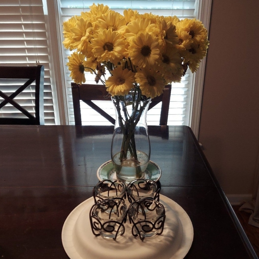 NWOT SOUTHERN LIVING ART DECO VOTIVE CANDLE HOLDER SET OF 4 METAL/GLASS